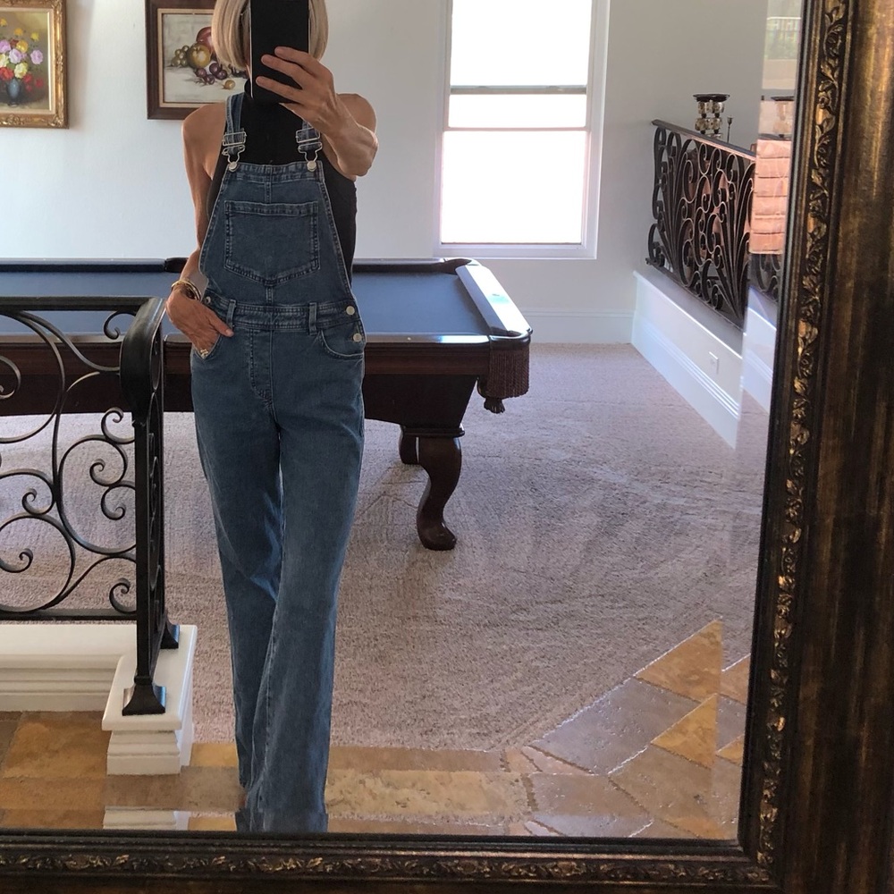 &DENIM- 70’s FLARE DENIM OVERALLS + MEDIUM WASH BLUE/WOMENS SIZE XS